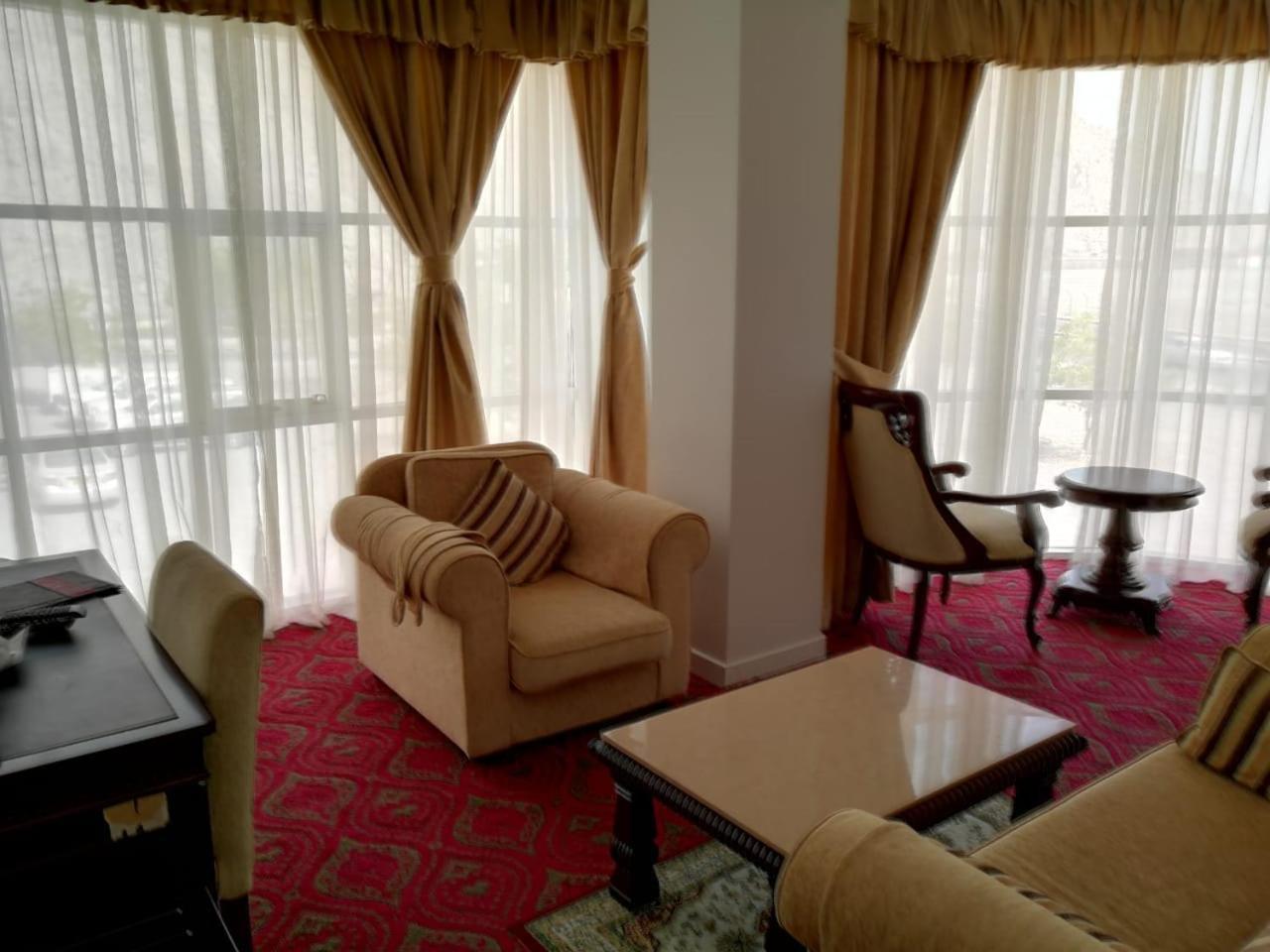 Diwan Al Amir Hotel Khasab Exterior foto